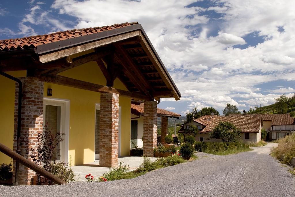 Eremo Della Gasprina Guest House La Morra Exterior photo