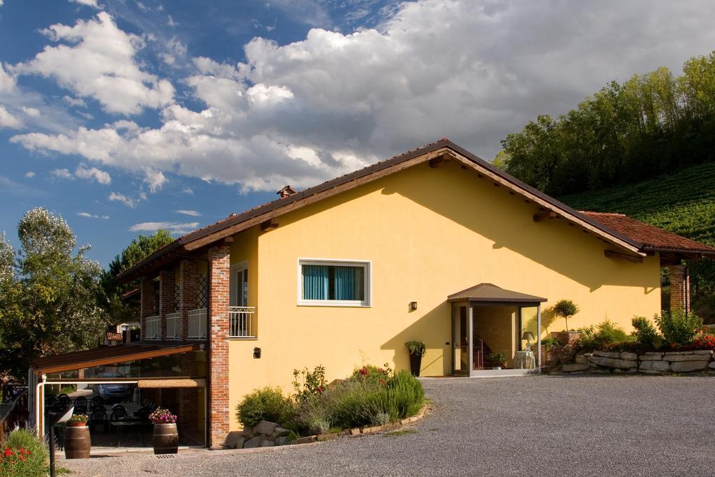 Eremo Della Gasprina Guest House La Morra Exterior photo